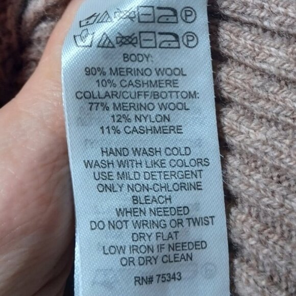 Christian Lacroix Women’s Merino Wool Cashmere Beige Knit S Collared Sweater Top - Picture 8 of 10